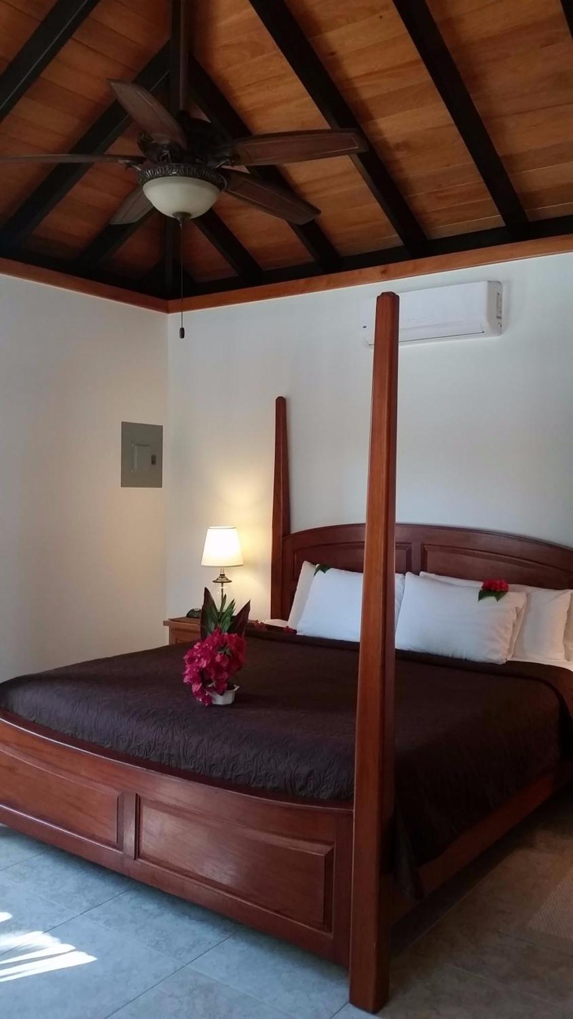 Cocotal Inn And Cabanas San Pedro  Δωμάτιο φωτογραφία