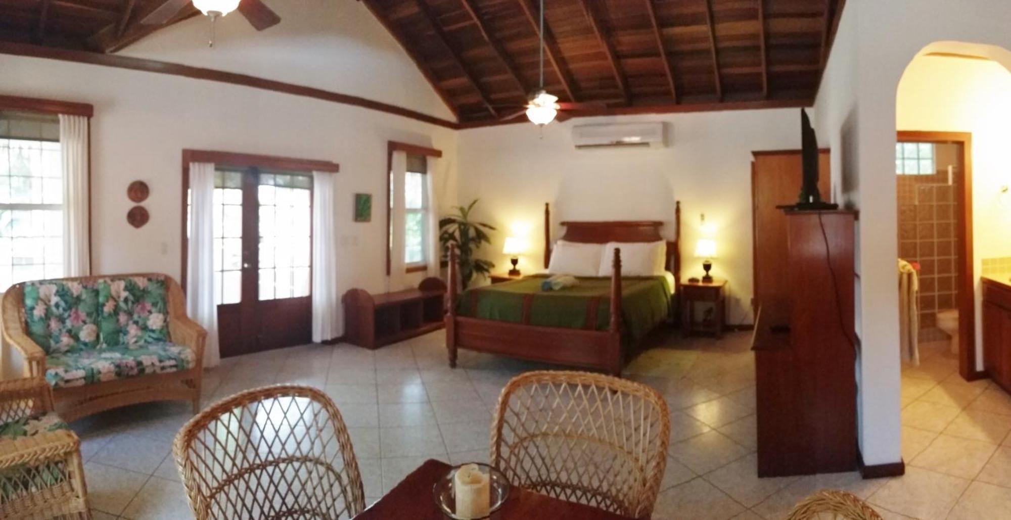 Cocotal Inn And Cabanas San Pedro  Δωμάτιο φωτογραφία