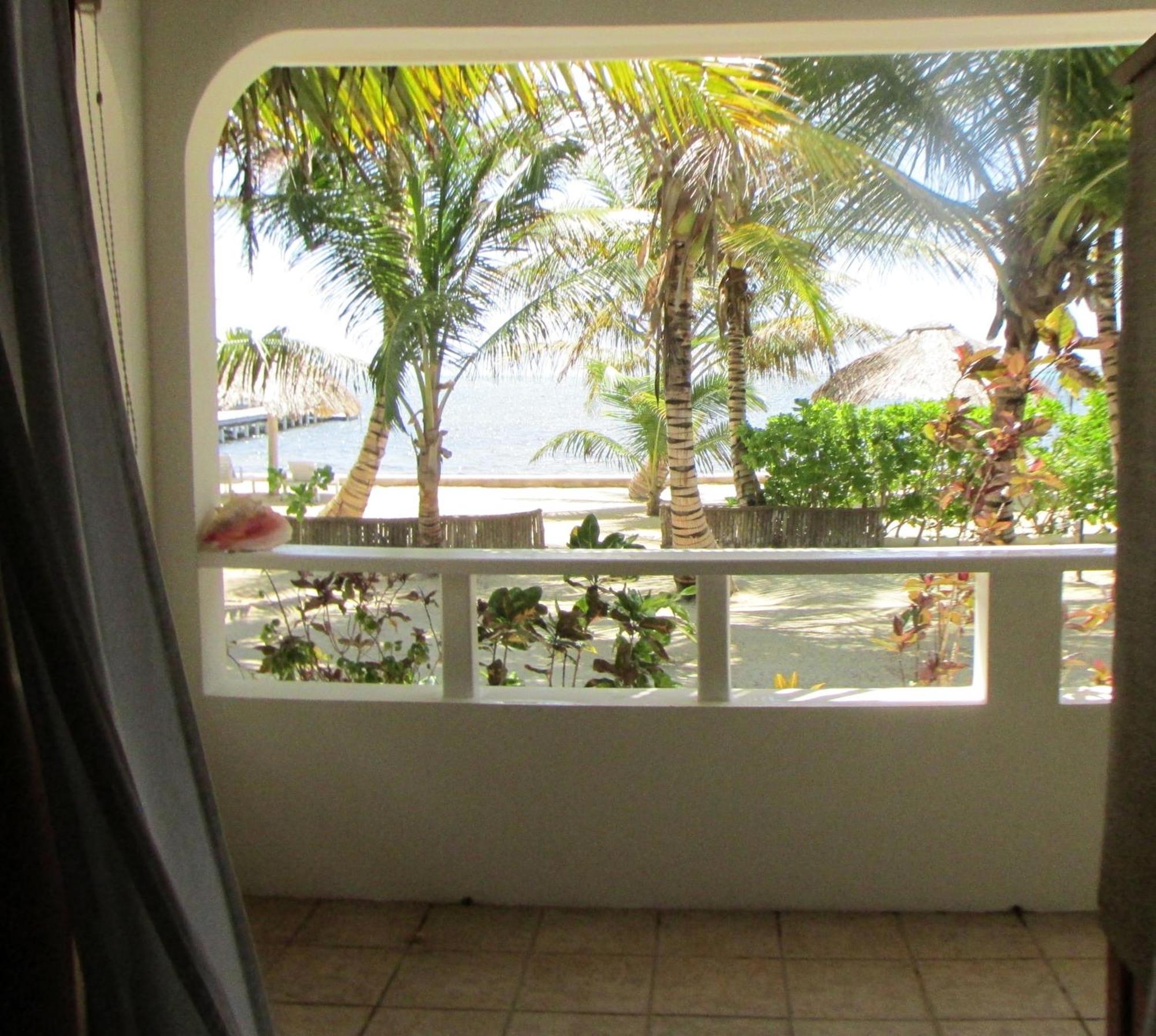 Cocotal Inn And Cabanas San Pedro  Δωμάτιο φωτογραφία