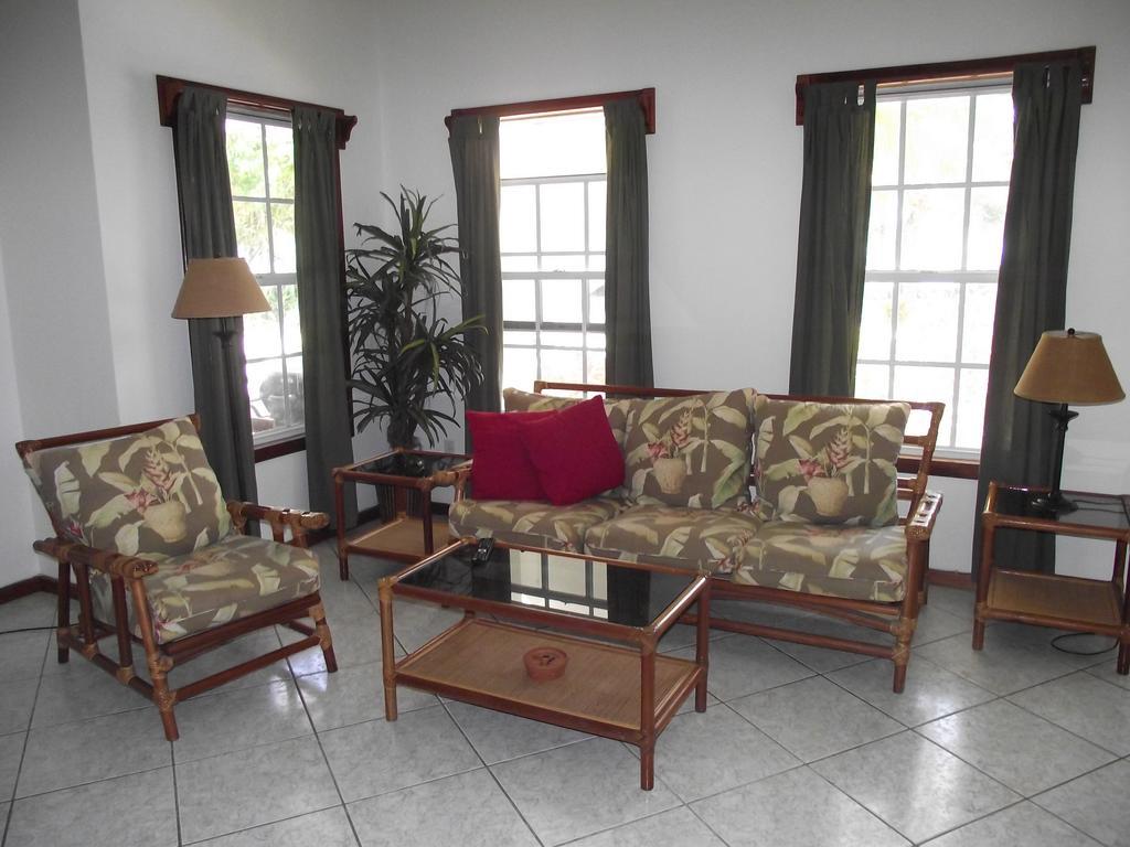Cocotal Inn And Cabanas San Pedro  Εξωτερικό φωτογραφία
