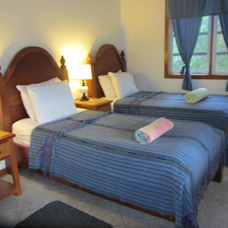 Cocotal Inn And Cabanas San Pedro  Δωμάτιο φωτογραφία