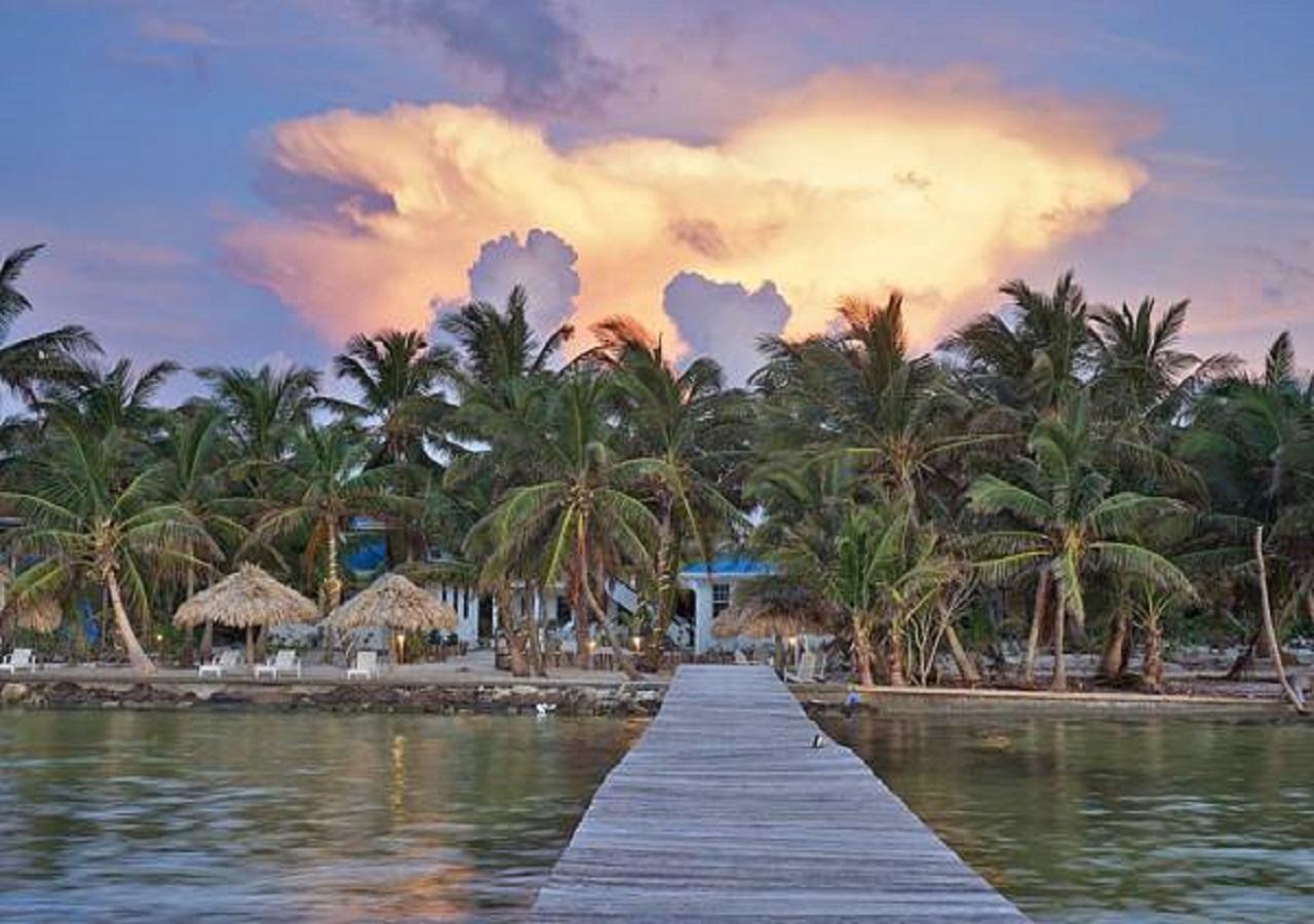 Cocotal Inn And Cabanas San Pedro  Εξωτερικό φωτογραφία